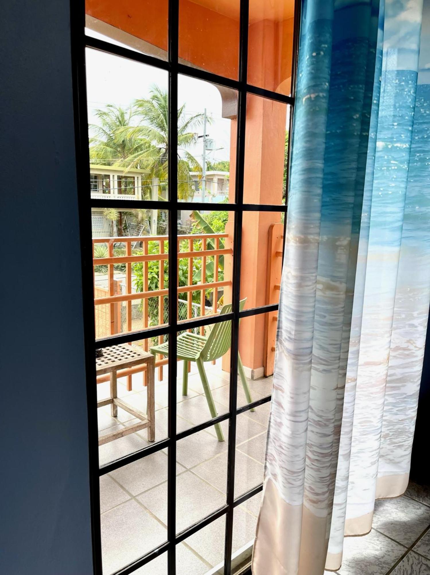 Esperanza Inn Guesthouse (Adults Only) 비에케스 객실 사진